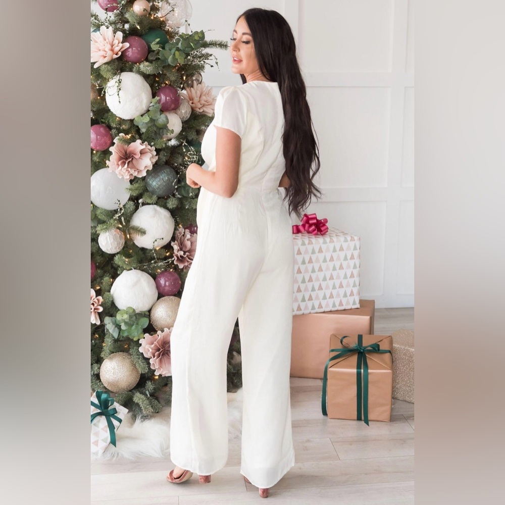 Elegant White Jumpsuit